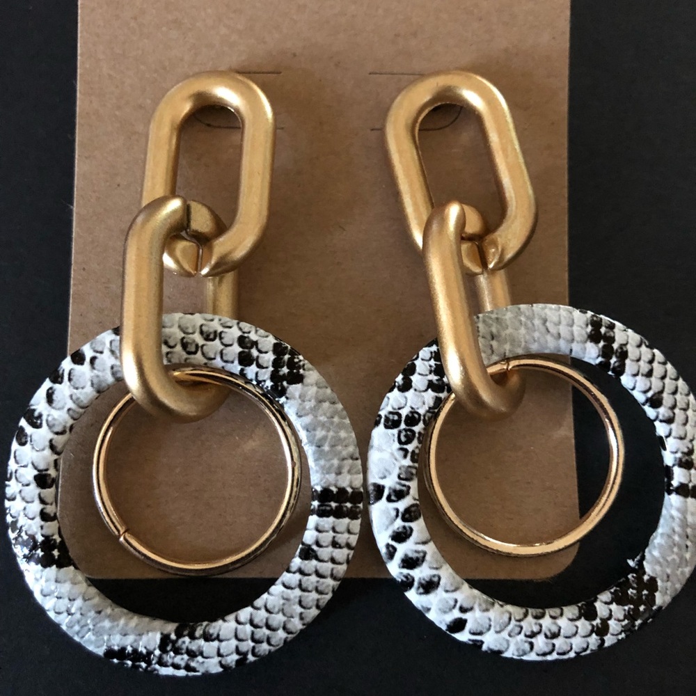 Snakeskin hoop link drop earrings